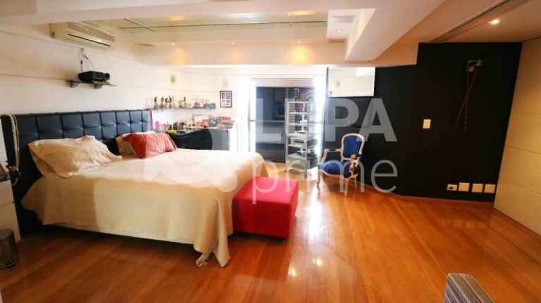 Imagem Apartamento com 4 Quartos à Venda, 500 m² em Vila Maria Alta - São Paulo