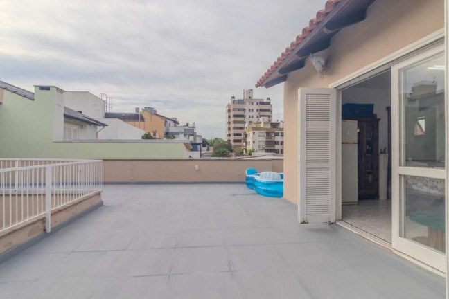 Imagem Casa com 3 Quartos à Venda, 377 m² em Higienópolis - Porto Alegre
