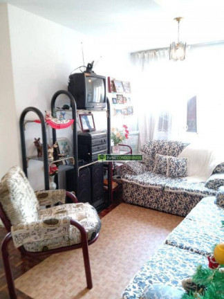 Imagem Apartamento com 2 Quartos à Venda, 74 m² em Centro - Curitiba