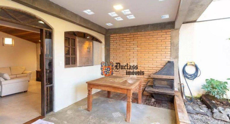 Imagem Casa com 3 Quartos à Venda, 250 m² em Cangaiba - São Paulo Imagem Casa com 3 Quartos à Venda, 250 m² em Cangaiba - São Paulo