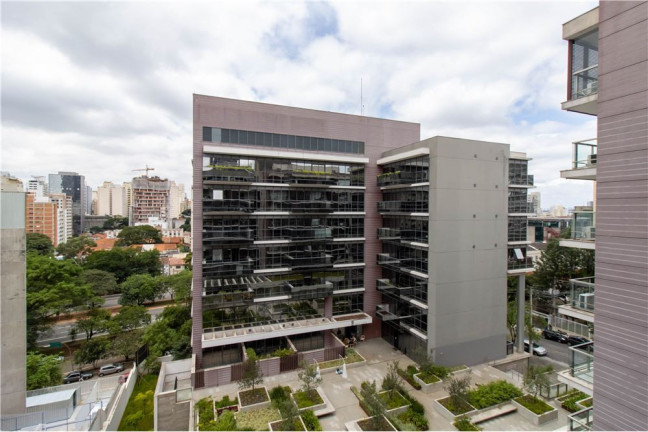 Imóvel com 1 Quarto à Venda,  em Pinheiros - São Paulo
