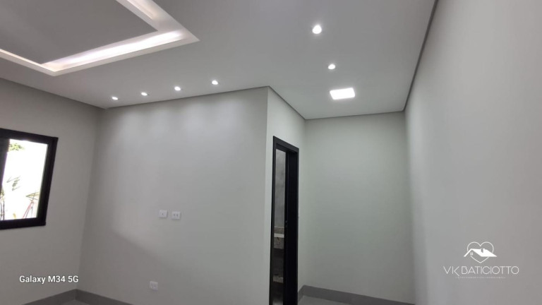 Imagem Casa com 3 Quartos à Venda, 140 m² em Jardim Espanha - Maringá Imagem Casa com 3 Quartos à Venda, 140 m² em Jardim Espanha - Maringá
