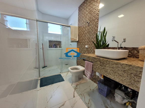 Imagem Casa com 4 Quartos à Venda, 273 m² em Residencial Porto Seguro - Caratinga