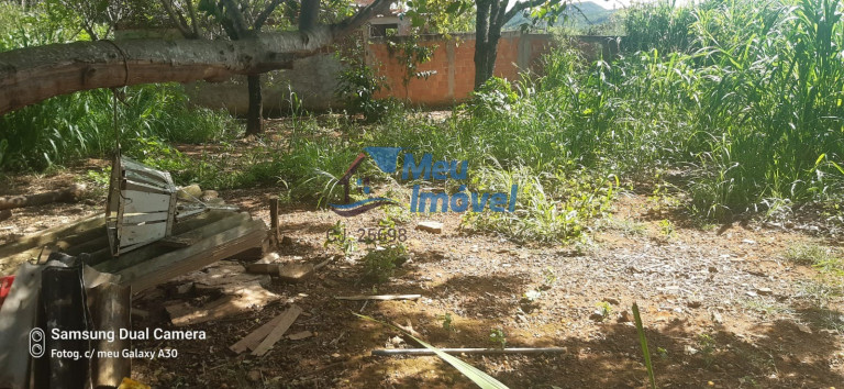 Imagem Terreno à Venda, 120 m² em Recanto Das Emas - Brasília Imagem Terreno à Venda, 120 m² em Recanto Das Emas - Brasília