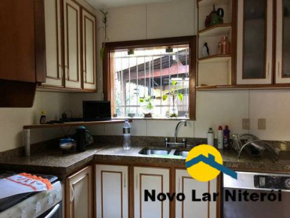 Imagem Casa com 4 Quartos à Venda, 480 m² em Itacoatiara - Niterói Imagem Casa com 4 Quartos à Venda, 480 m² em Itacoatiara - Niterói