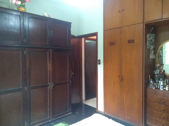Imagem Sobrado com 3 Quartos à Venda, 202 m² em Estiva - Taubaté Imagem Sobrado com 3 Quartos à Venda, 202 m² em Estiva - Taubaté