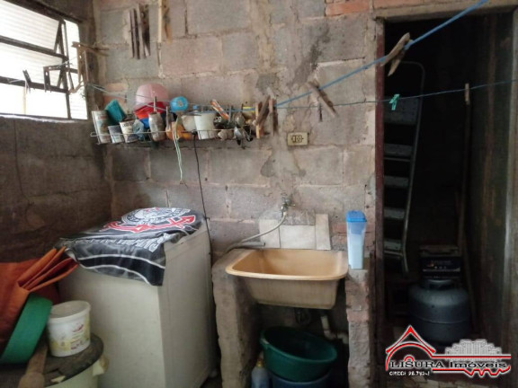 Imagem Casa com 2 Quartos à Venda, 120 m² em Vila Zezé - Jacareí Imagem Casa com 2 Quartos à Venda, 120 m² em Vila Zezé - Jacareí