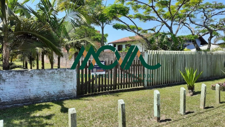 Imagem Casa com 3 Quartos à Venda, 159 m² em Praia Das Palmeiras - Itapoá Imagem Casa com 3 Quartos à Venda, 159 m² em Praia Das Palmeiras - Itapoá