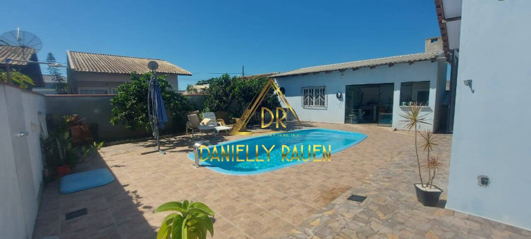 Imagem Casa com 3 Quartos à Venda, 450 m² em Quinta Dos Açorianos - Barra Velha Imagem Casa com 3 Quartos à Venda, 450 m² em Quinta Dos Açorianos - Barra Velha