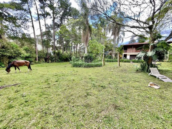 Imagem Casa com 5 Quartos à Venda, em Vila Santo Antonio - Cotia Imagem Casa com 5 Quartos à Venda, em Vila Santo Antonio - Cotia