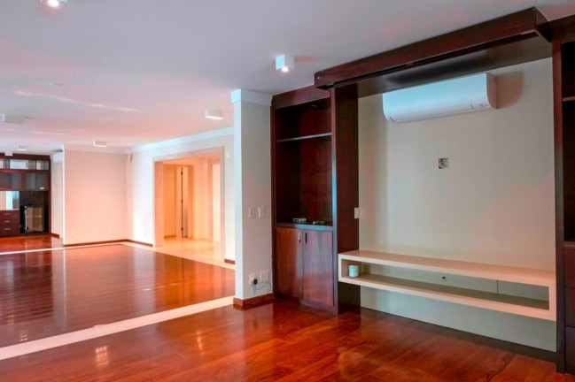 Imagem Imóvel com 3 Quartos à Venda, 306 m² em Jardim Paulistano - São Paulo