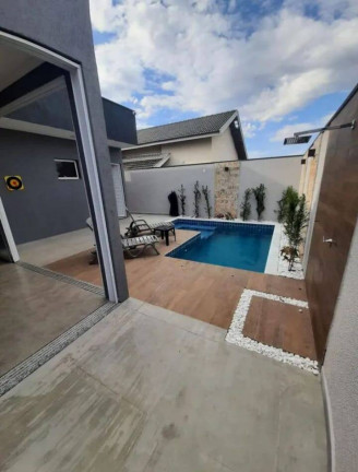 Imagem Casa com 3 Quartos à Venda, 300 m² em Caçapava