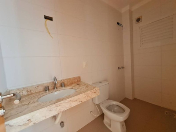 Imagem Apartamento com 3 Quartos à Venda, 140 m²