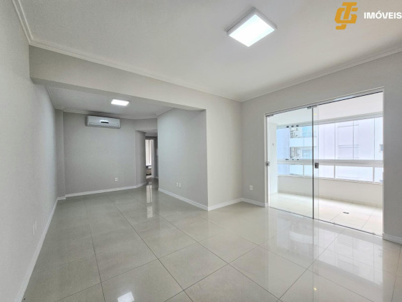 Imagem Apartamento com 2 Quartos à Venda, 102 m² em Centro - Balneário Camboriú Imagem Apartamento com 2 Quartos à Venda, 102 m² em Centro - Balneário Camboriú