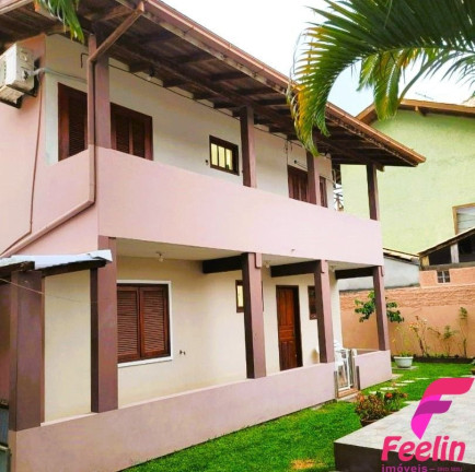 Imagem Casa com 4 Quartos à Venda, 150 m² em Rio Tavares - Florianópolis Imagem Casa com 4 Quartos à Venda, 150 m² em Rio Tavares - Florianópolis