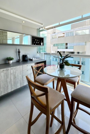 Imagem Apartamento com 3 Quartos à Venda, 100 m² em Itapuã - Vila Velha Imagem Apartamento com 3 Quartos à Venda, 100 m² em Itapuã - Vila Velha