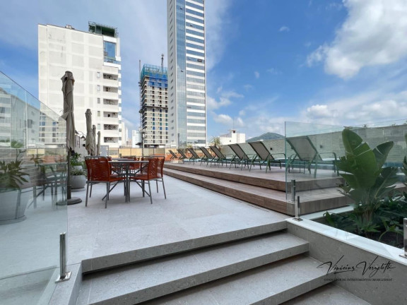 Imagem Apartamento com 4 Quartos à Venda, 226 m² em Pioneiros - Balneário Camboriú Imagem Apartamento com 4 Quartos à Venda, 226 m² em Pioneiros - Balneário Camboriú