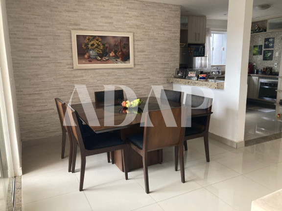 Imagem Casa com 5 Quartos à Venda, 361 m² em Vargem Pequena - Rio De Janeiro Imagem Casa com 5 Quartos à Venda, 361 m² em Vargem Pequena - Rio De Janeiro