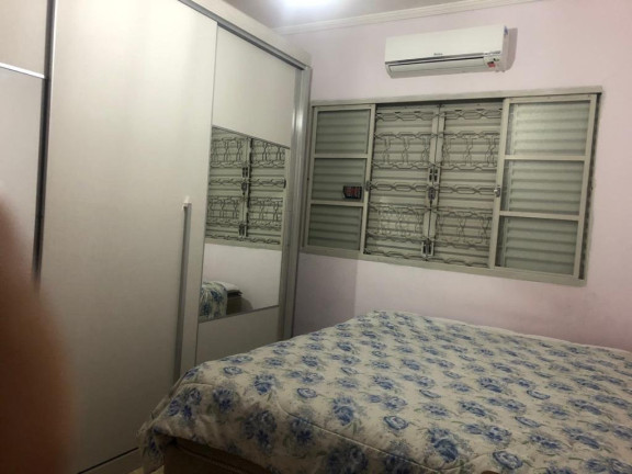 Imagem Casa com 3 Quartos à Venda, 132 m² em Parque Senhor Do Bonfim - Taubaté Imagem Casa com 3 Quartos à Venda, 132 m² em Parque Senhor Do Bonfim - Taubaté
