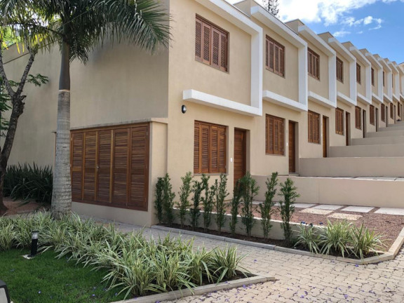 Imagem Casa de Condomínio com 2 Quartos à Venda, 121 m² em Teresópolis - Porto Alegre