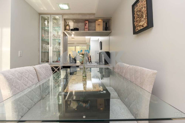 Imagem Apartamento com 3 Quartos à Venda, 74 m² em Teresópolis - Porto Alegre Imagem Apartamento com 3 Quartos à Venda, 74 m² em Teresópolis - Porto Alegre