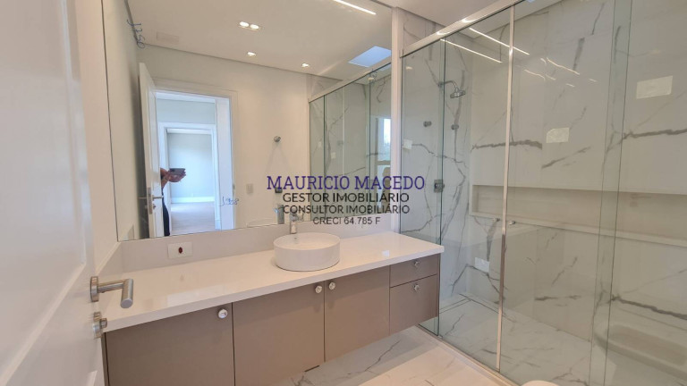 Imagem Casa com 4 Quartos à Venda, 850 m² em Alphaville Residencial Zero - Barueri Imagem Casa com 4 Quartos à Venda, 850 m² em Alphaville Residencial Zero - Barueri