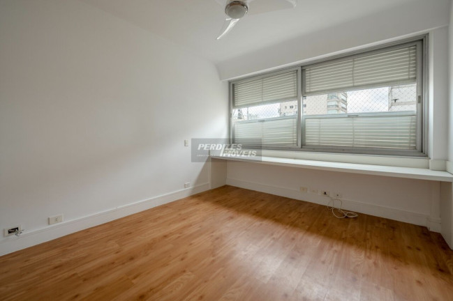 Imagem Apartamento com 3 Quartos à Venda, 240 m² em Santa Cecília - São Paulo Imagem Apartamento com 3 Quartos à Venda, 240 m² em Santa Cecília - São Paulo