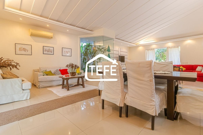 Imagem Casa com 5 Quartos à Venda, 566 m² em Barra Da Tijuca - Rio De Janeiro Imagem Casa com 5 Quartos à Venda, 566 m² em Barra Da Tijuca - Rio De Janeiro