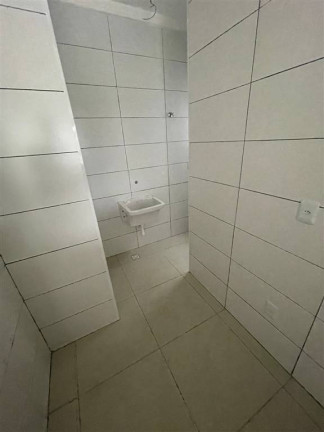 Imagem Casa de Condomínio com 2 Quartos à Venda, 55 m² em Boqueirao - Praia Grande Imagem Casa de Condomínio com 2 Quartos à Venda, 55 m² em Boqueirao - Praia Grande