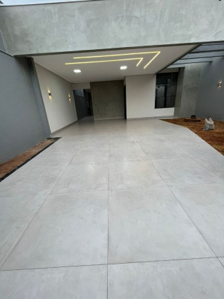 Casa com 3 Quartos à Venda, 135 m² em Jd Paulista - Maringa