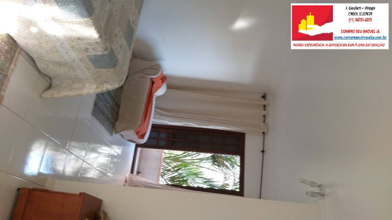 Imagem Casa com 3 Quartos à Venda, 300 m² em Jardim Santa Rosa - Taboão Da Serra Imagem Casa com 3 Quartos à Venda, 300 m² em Jardim Santa Rosa - Taboão Da Serra