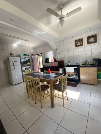 Imagem Casa com 5 Quartos à Venda, 351 m² em Cohapar - Guaratuba