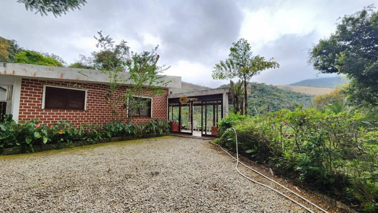 Imagem Casa com 5 Quartos à Venda, 150 m² em Três Córregos - Teresópolis Imagem Casa com 5 Quartos à Venda, 150 m² em Três Córregos - Teresópolis