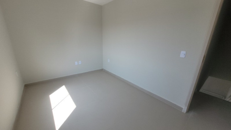 Imagem Casa com 2 Quartos à Venda, 75 m² em Residencial Centro Da Serra - Serra Imagem Casa com 2 Quartos à Venda, 75 m² em Residencial Centro Da Serra - Serra