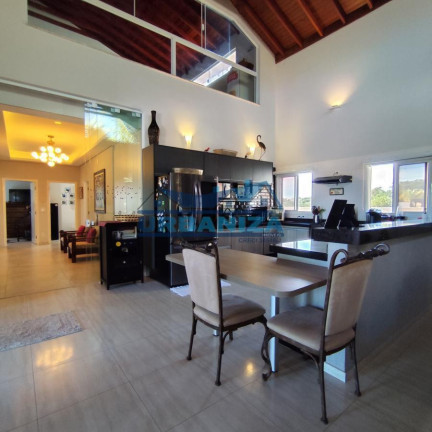Imagem Casa com 4 Quartos à Venda, 303 m² em Residencial Costa Azul - Araçatuba Imagem Casa com 4 Quartos à Venda, 303 m² em Residencial Costa Azul - Araçatuba