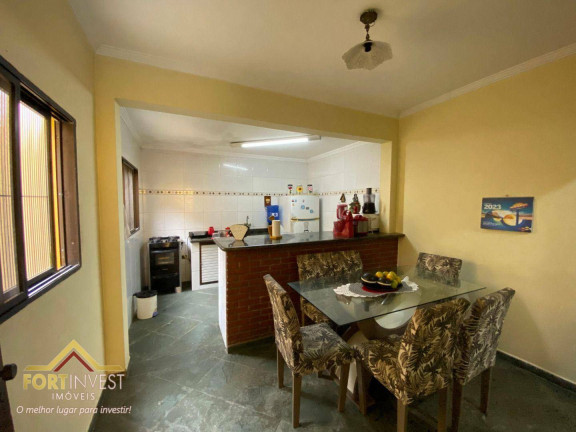 Imagem Imóvel com 4 Quartos à Venda, 180 m² em Mirim - Praia Grande Imagem Imóvel com 4 Quartos à Venda, 180 m² em Mirim - Praia Grande