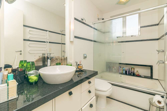 Imagem Apartamento com 3 Quartos à Venda, 113 m² em Petrópolis - Porto Alegre