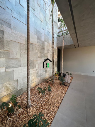 Casa com 4 Quartos à Venda, 330 m² em Caiçaras - Patos De Minas