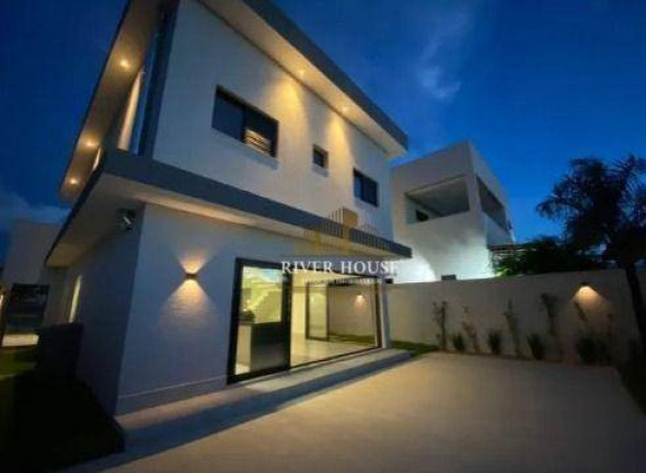 Imagem Sobrado com 3 Quartos à Venda, 230 m² em Jardim Imperial - Cuiabá