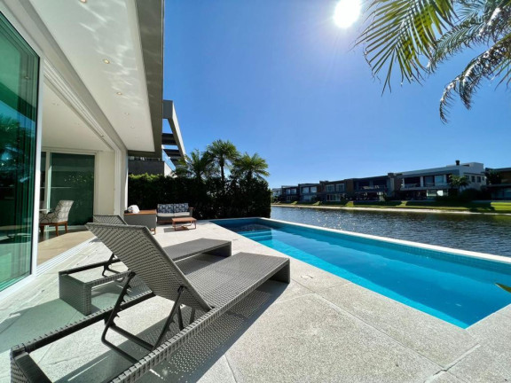 Imagem Casa com 6 Quartos à Venda, 473 m² em Zona Nova - Xangri-la Imagem Casa com 6 Quartos à Venda, 473 m² em Zona Nova - Xangri-la
