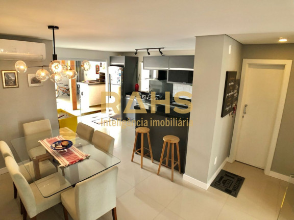 Casa com 3 Quartos à Venda, 115 m² em Vila Nova - Joinville