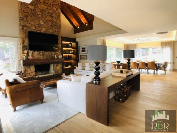 Imagem Casa com 5 Quartos à Venda, 567 m² em Gramado