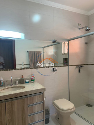 Imagem Casa com 3 Quartos à Venda, 200 m² em Jardim Rosa Cruz - Mogi Guaçu Imagem Casa com 3 Quartos à Venda, 200 m² em Jardim Rosa Cruz - Mogi Guaçu