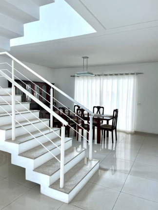 Imagem Casa com 4 Quartos à Venda, 450 m² em Vila Nova Socorro - Mogi Das Cruzes Imagem Casa com 4 Quartos à Venda, 450 m² em Vila Nova Socorro - Mogi Das Cruzes