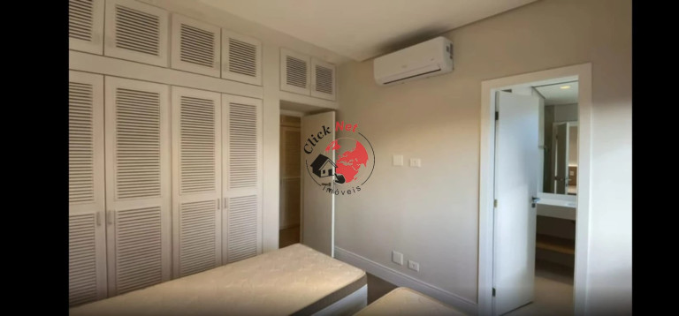 Imagem Apartamento com 3 Quartos à Venda, 251 m² em Jardim Astúrias - Guarujá