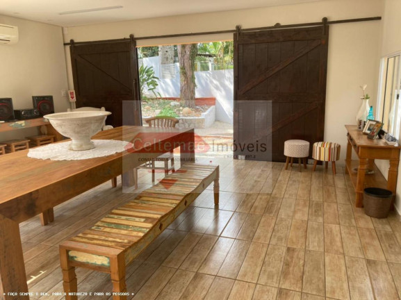 Imagem Casa com 7 Quartos à Venda, 400 m² em Chacaras Catagua - Taubaté Imagem Casa com 7 Quartos à Venda, 400 m² em Chacaras Catagua - Taubaté