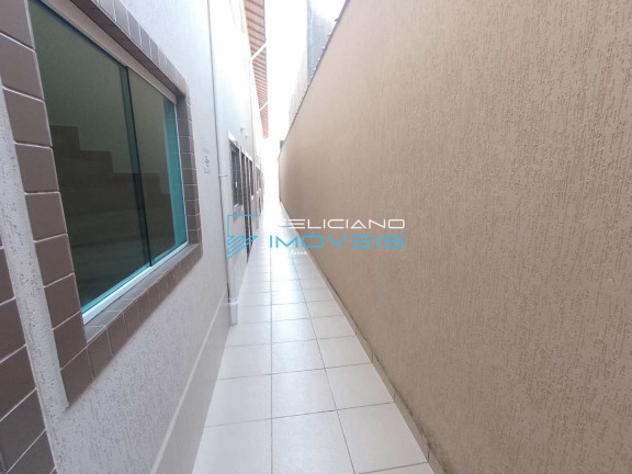 Imagem Casa com 2 Quartos à Venda, 54 m² em Guilhermina - Praia Grande