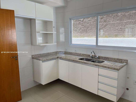 Imagem Casa à Venda, em Moinho Velho - Cotia Imagem Casa à Venda, em Moinho Velho - Cotia