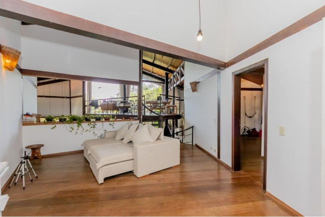 Imagem Casa com 3 Quartos à Venda, 314 m² em Granja Viana - Cotia Imagem Casa com 3 Quartos à Venda, 314 m² em Granja Viana - Cotia