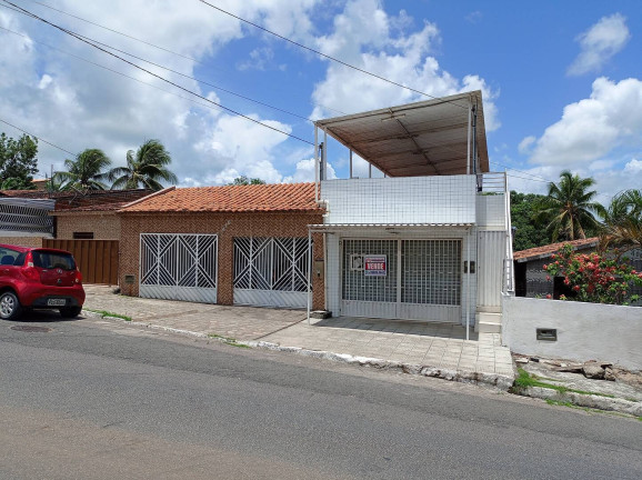 Casa à Venda, 360 m² em Popular - Santa Rita